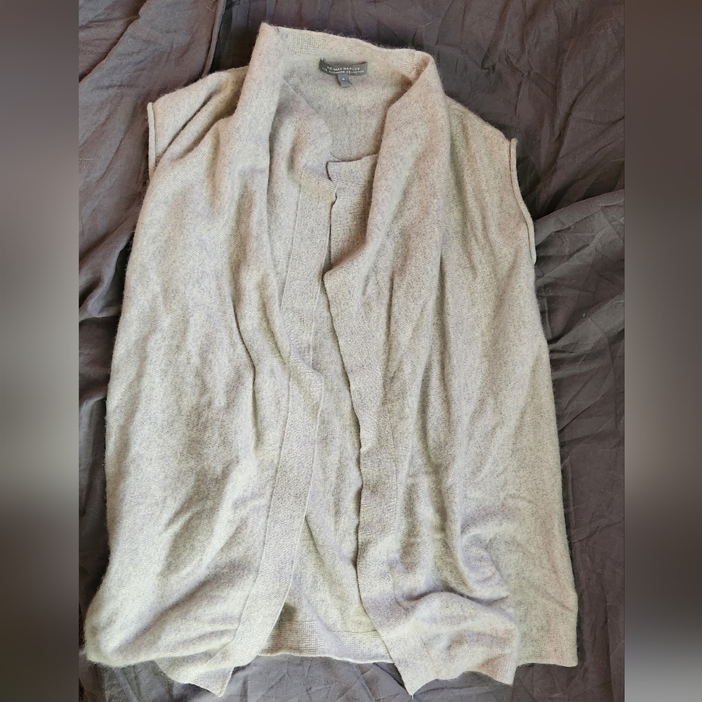 Cozy‎ Cream Neiman Marcus Cashmere Cardigan Sweater Vest